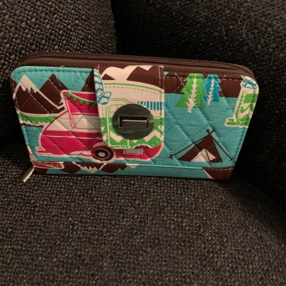 New! Happy camper quilted organizer clutch wallet